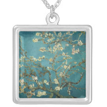 Collier de fleur d'amande