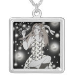 collier pendentif manga fille noir et blanc necklaces
