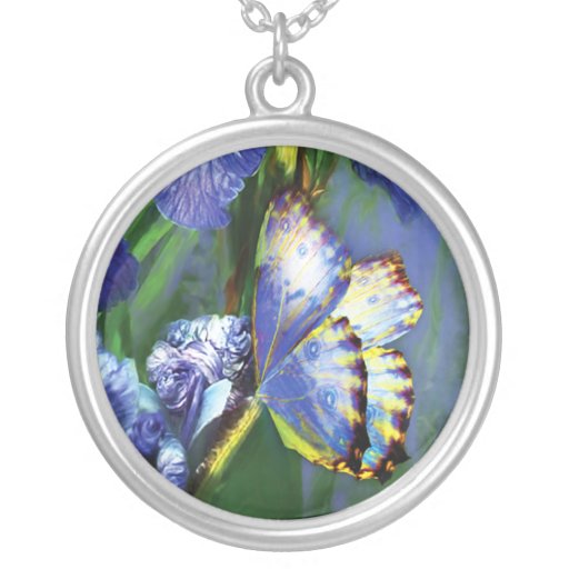Collier portable d'art de papillon bleu de déesse
