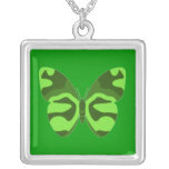 Collier vert de carré de papillon de Camo
