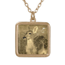 Collier vintage de cerfs communs de bébé de concep
