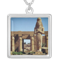 Colossus of Ramesses II: standing statue of necklaces