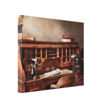 Comptable - cabinet comptable toile tendue sur châssis