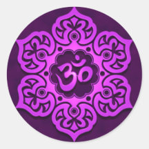 Conception pourpre florale d'Aum Autocollant Rond