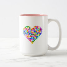 Confettis de coeur d'arc-en-ciel tasse à café