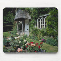 Cottage, Lyndhurst, Hampshire, England, U.K. Mousepad