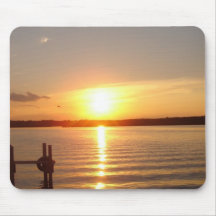 Coucher du soleil à l'île de la cajolerie tapis de souris