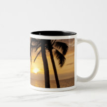 Coucher du soleil de palmier mugs