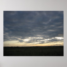 Coucher du soleil nuageux poster
