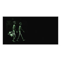 Couple Travelling X-Ray Vision Skeletons - Green