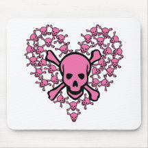 Crânes roses dans la forme de coeur tapis de souris