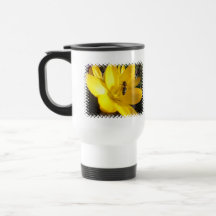 Crocus Flower Plastic Travel Mug