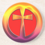 Croix avec le regard métallique dessous de verres