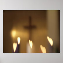 Croix chrétienne avec la copie de flammes de coeur posters