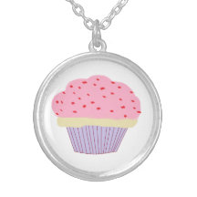 Cupcake necklace