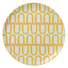 Curvy retro lines plates