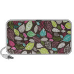 Cute autumn leaf doodle speaker