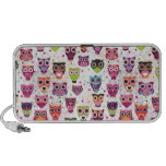Cute retro owl pattern doodle speaker