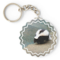 Cute Skunk Keychain