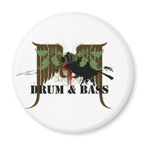 D&B Crest magnets