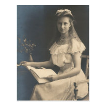 DAUGHTER Kaiser Wilhelm II of Germany #032D Postcard