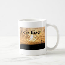 Des croix "il est" tasse de café levée de Pâques