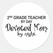 Devoted Mom - 2nd Grade Round Sticker