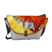 Dewey Lillies Messenger Bag