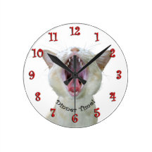 Dinner time cat wall clock