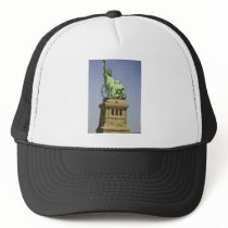 dis trucker hat