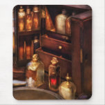 Docteur - l'armoire à pharmacie tapis de souris