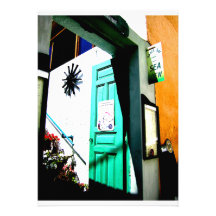 Door to Santorini Snack Bar Announcement