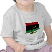 Drapeau de ondulation de la Libye avec le nom T-shirt