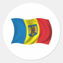 Drapeau onduleux de la Roumanie Autocollants Ronds