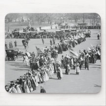 Droit de vote en mars 1916 tapis de souris