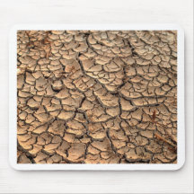 dry  soil  / crack earth mouse mat