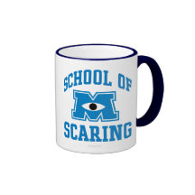 École d'effrayer tasses à café