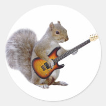 Écureuil jouant la guitare adhésifs ronds