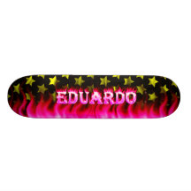 Eduardo pink fire Skatersollie skateboard.