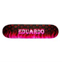 Eduardo pink fire Skatersollie skateboard.