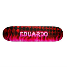 Eduardo pink fire Skatersollie skateboard.