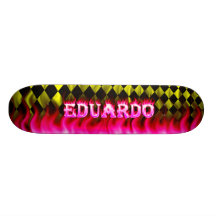 Eduardo pink fire Skatersollie skateboard.