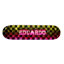 Eduardo pink fire Skatersollie skateboard.
