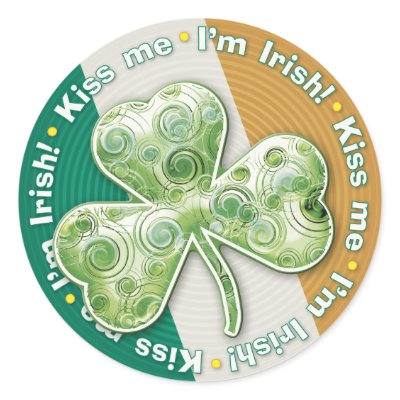 Eerie shamrock: Kiss me - I'm Irish! - Sticker by wierka