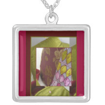 Elegant Burgundy Chartreuse Tapestry Necklace