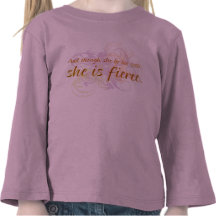 Elle est remous féroce t-shirt