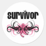 Emblème à ailes par grunge de survivant de cancer  autocollant rond