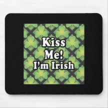 Embrassez-moi que je suis les cadeaux irlandais tapis de souris