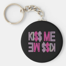 Embrassez-moi T-shirts et cadeaux pour elle Porte-clef
