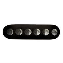 Emek "Moons" Skateboard